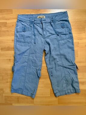 Light Blue Cargo Capris